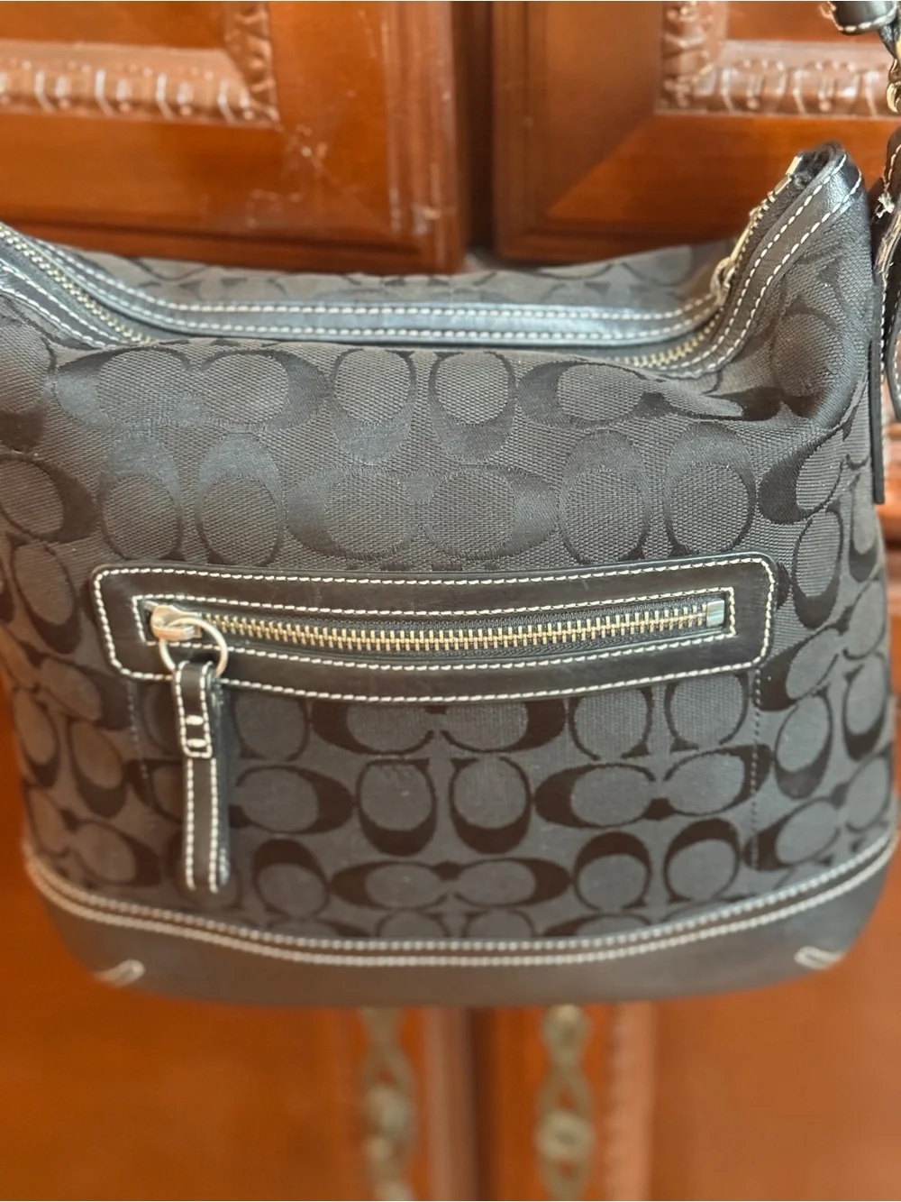 Coach EUC vintage Black Signature  Jacquard shoulder bag w/ Tassel no call outs